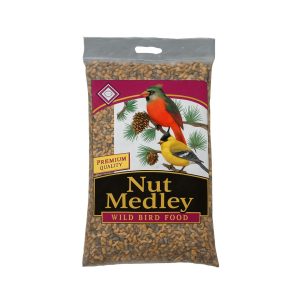 bird seed, wild bird seed, sunflower seeds for birds, safflower seeds for birds, bird seeds online, safflower seeds, finch food, sunflower chips, sunflower chips for birds, cracked corn bird seed, cracked corn for birds, corn bird seed
